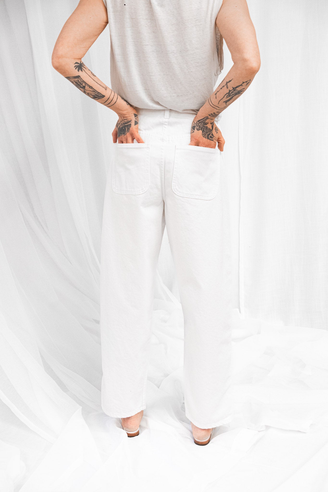 California Wide in Salt White