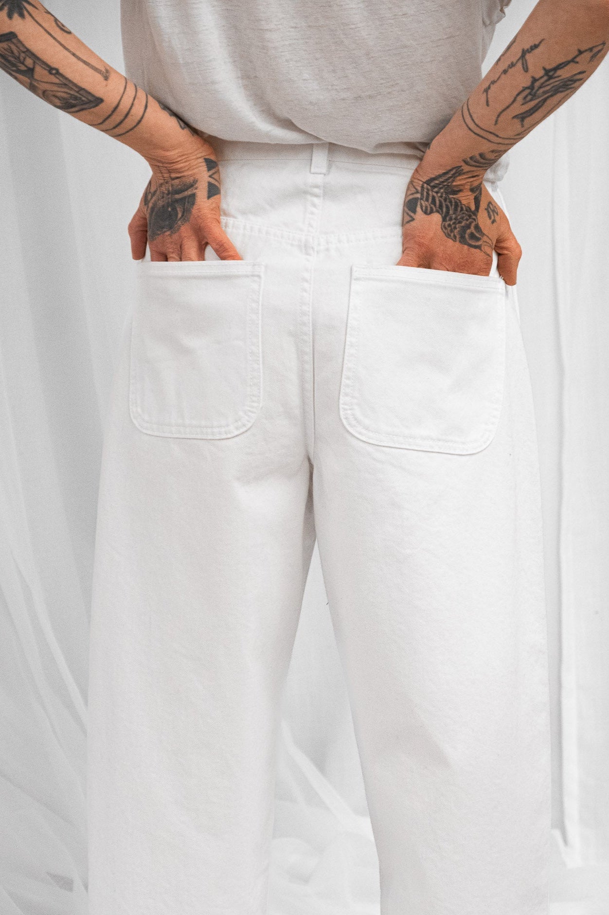 California Wide in Salt White