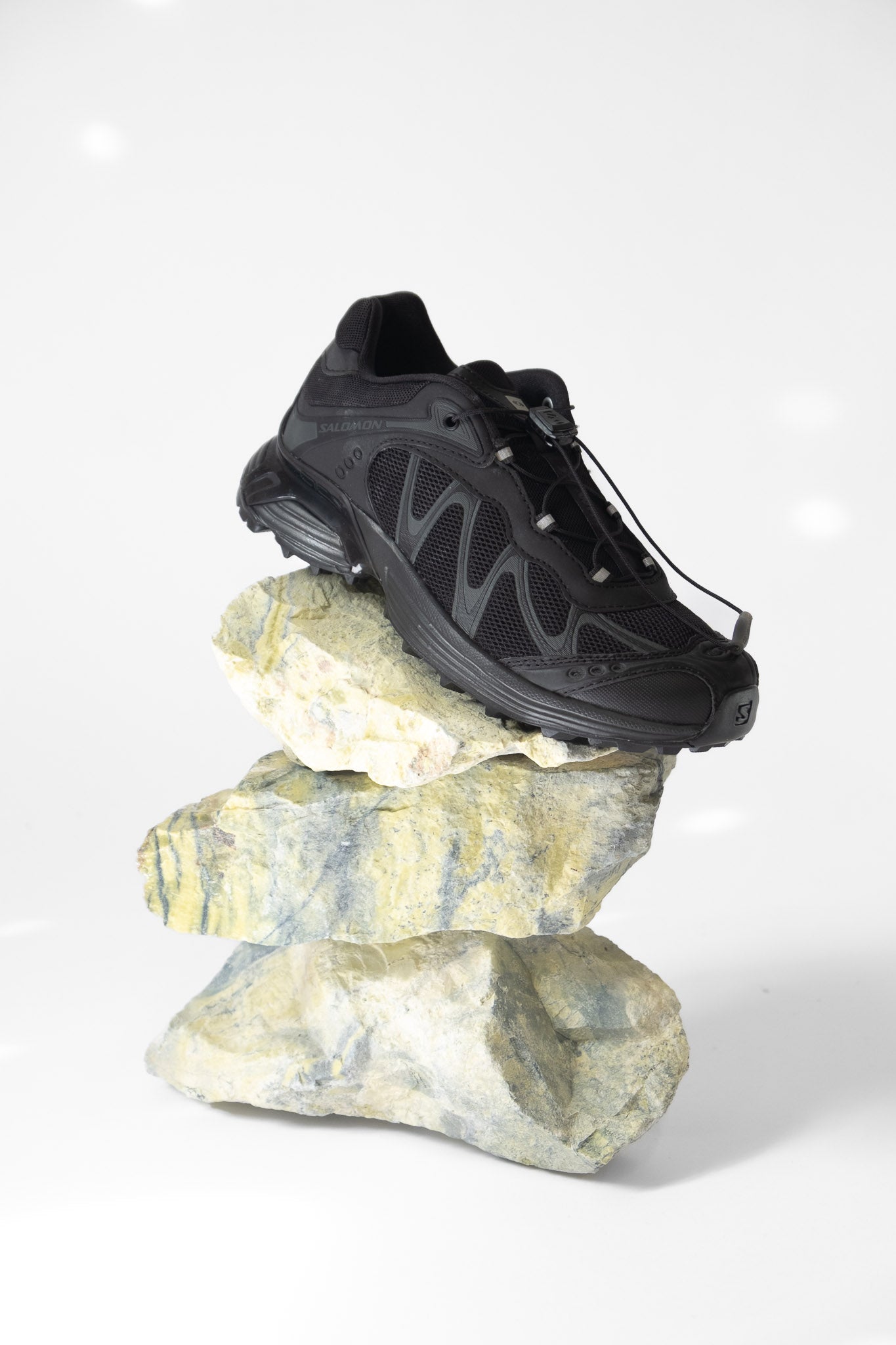 XT Whisper in Black, Black & Asphalt