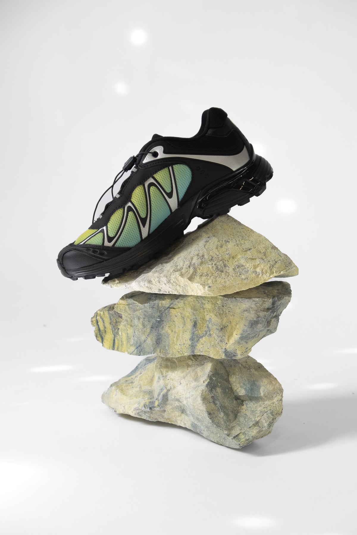 XT Whisper in Black, Iced Aqua & Silver – Recital display picture 2