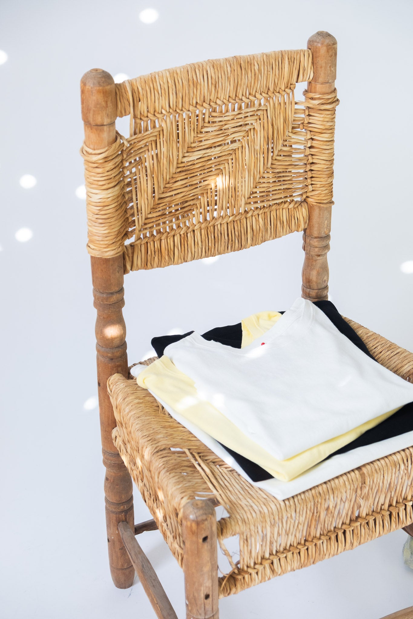 Her Tee in True Black