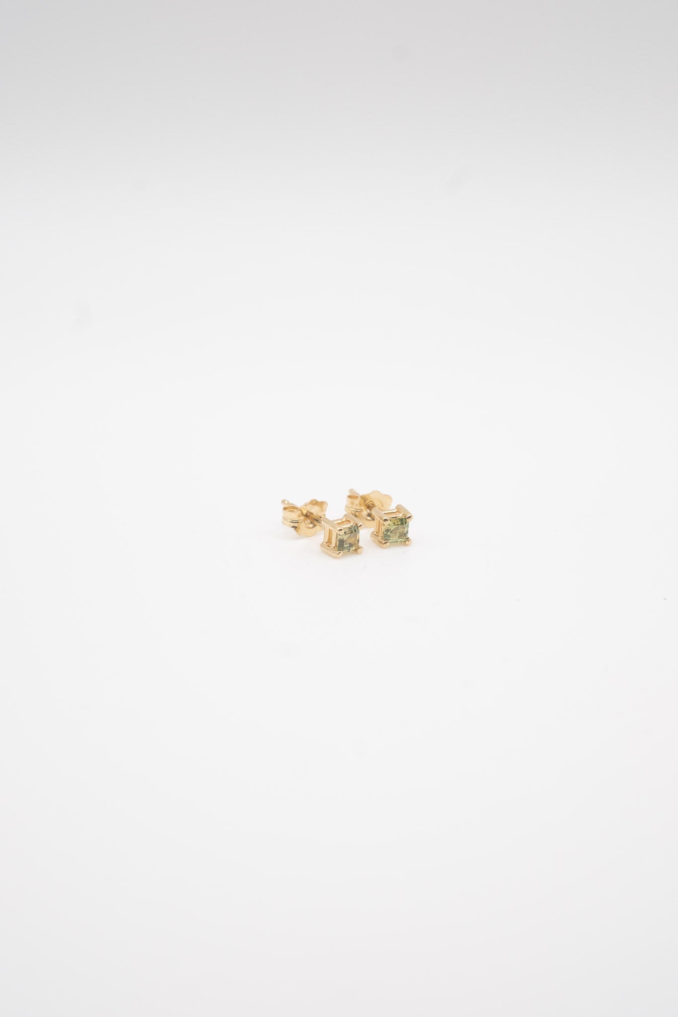 Sisu Studs in 14k Yellow Gold & Montana Sapphire