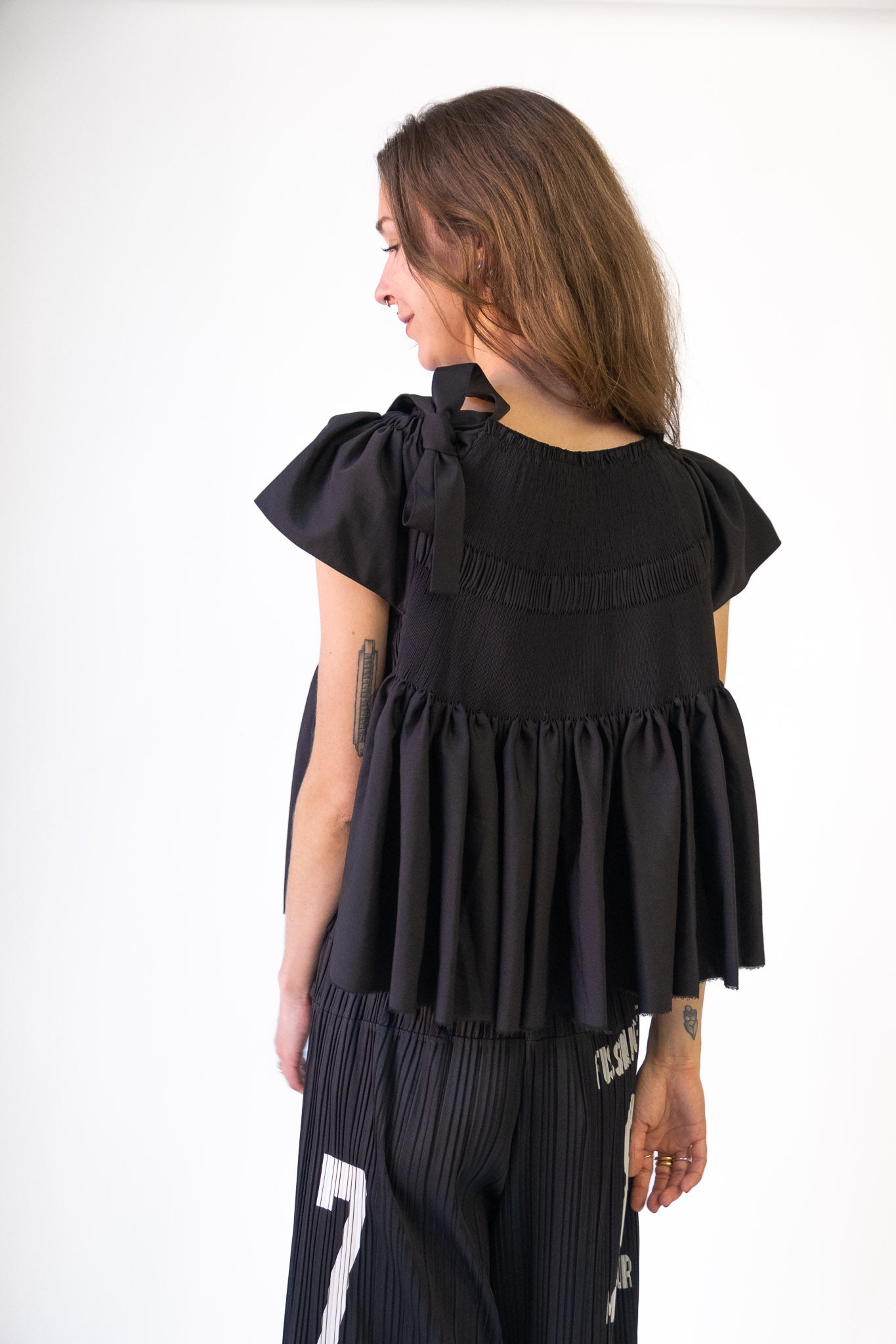 Suspiro Top in Black