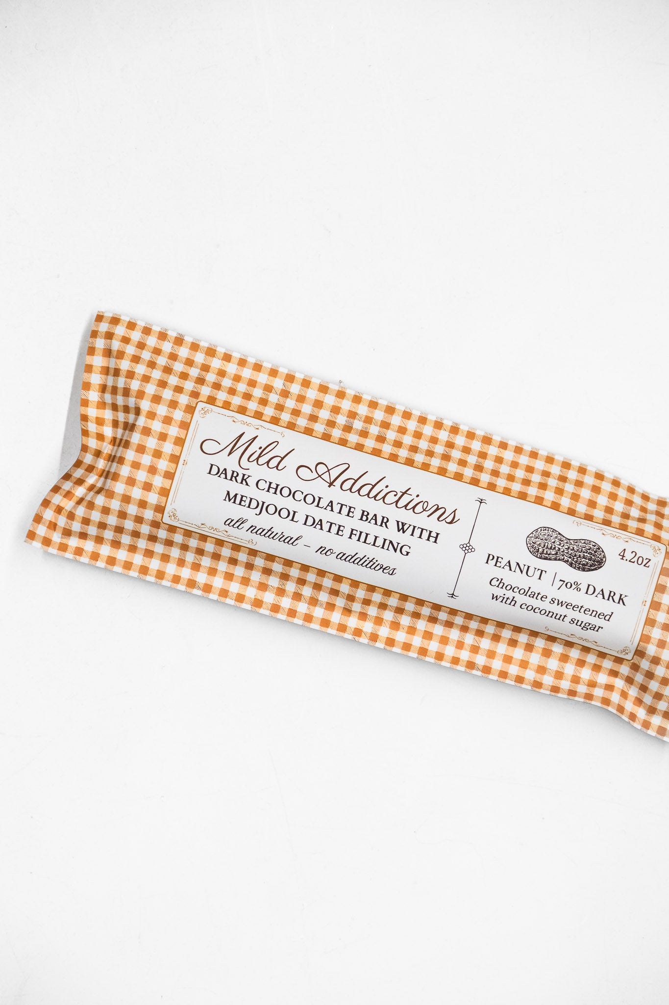 Dark Chocolate Bar w Peanut & Medjool Date Center : 4.2oz