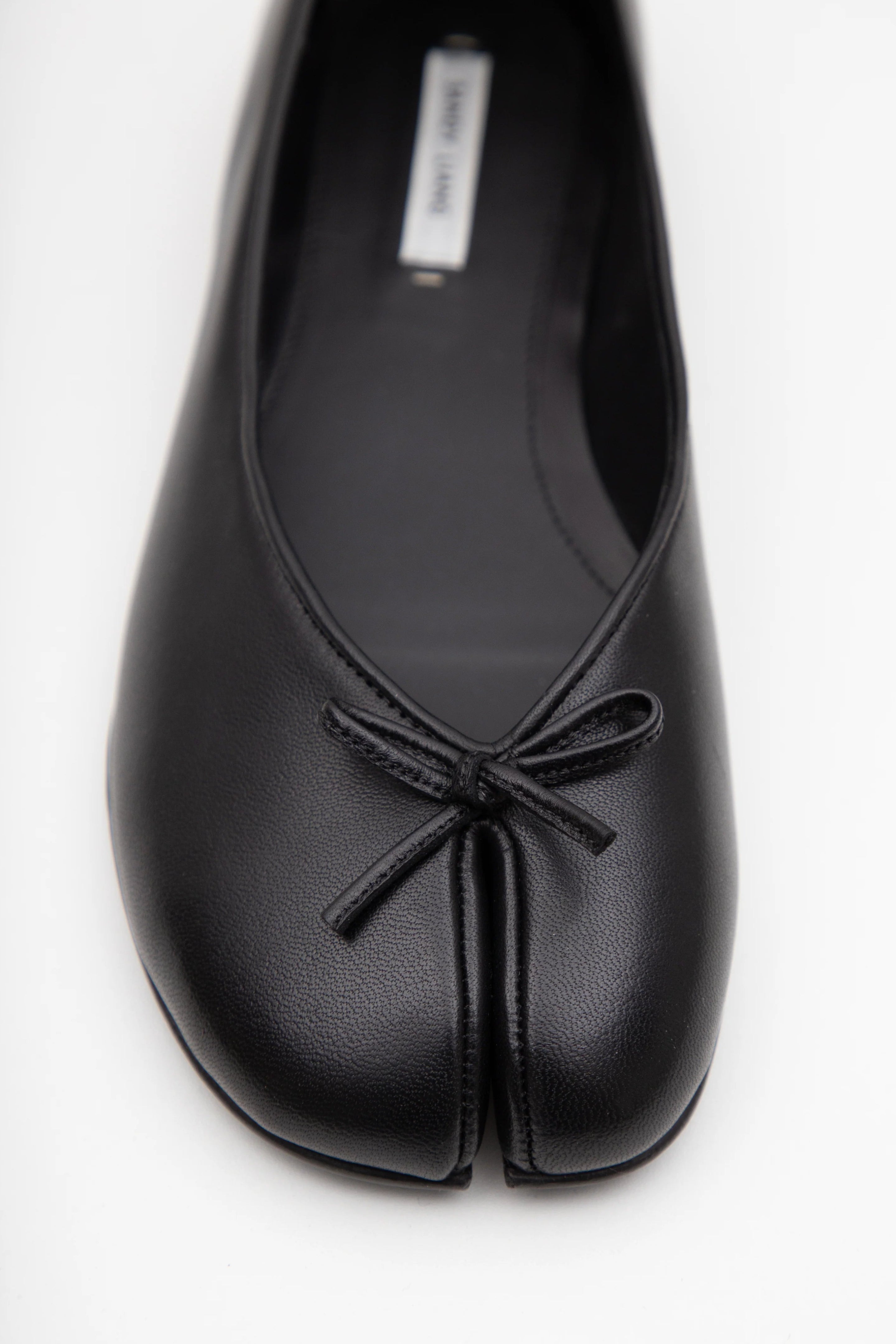 Toe Ballerina in Black Nappa