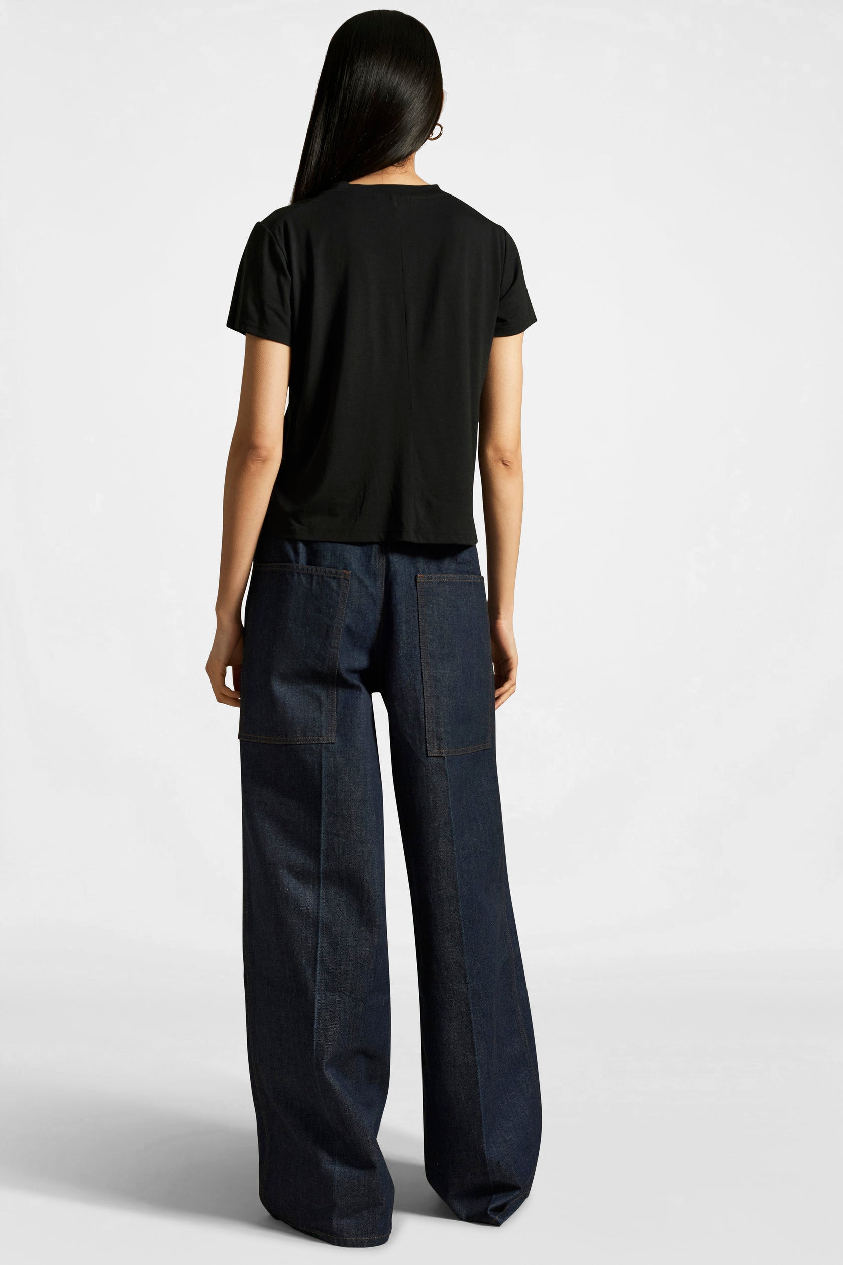 Kenzie T-Shirt in Black by Kallmeyer