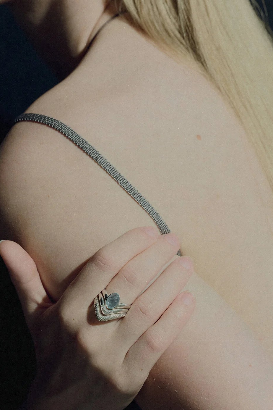 Horizon Ring in Sterling Silver & Aquamarine