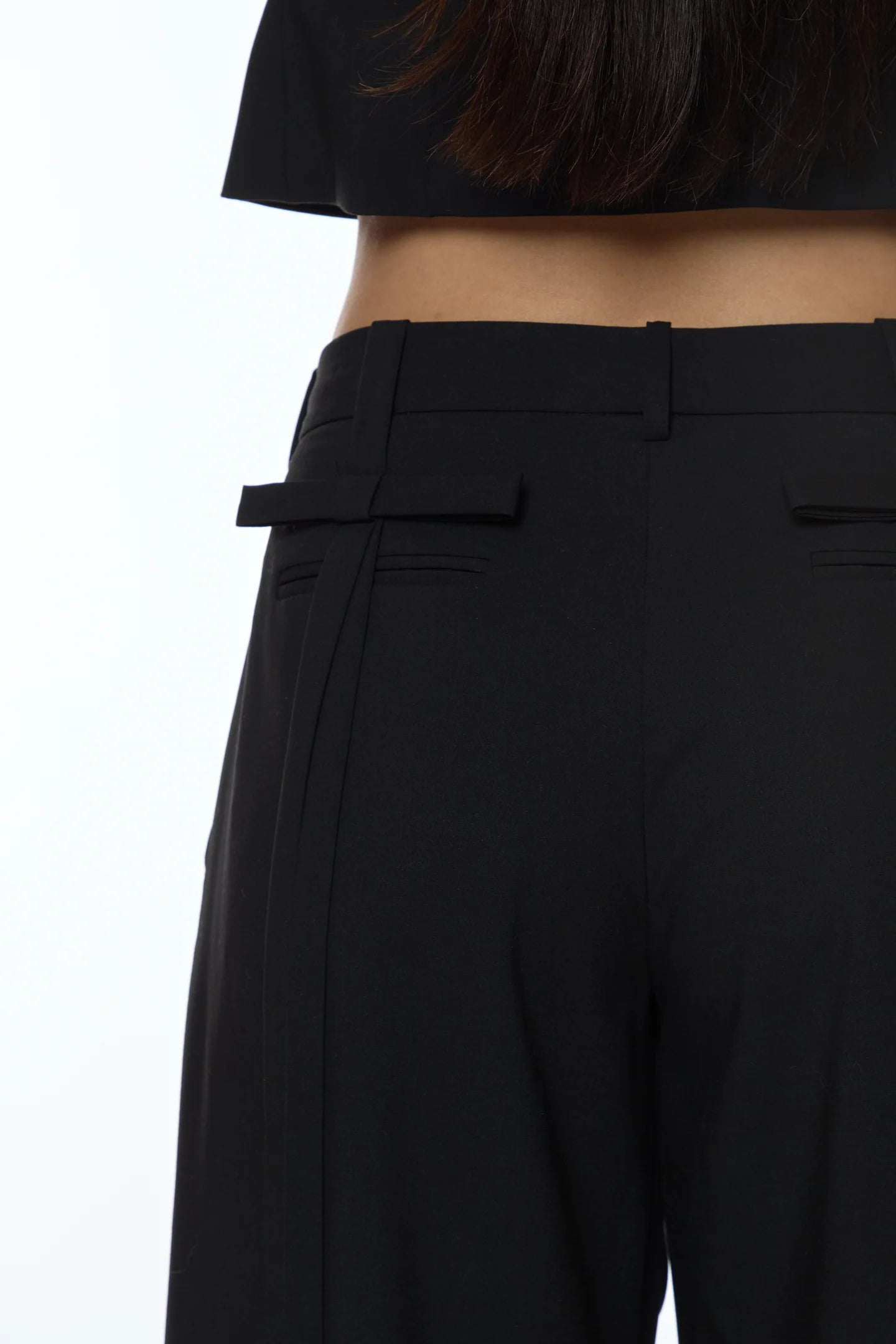 Maki Pant in Black
