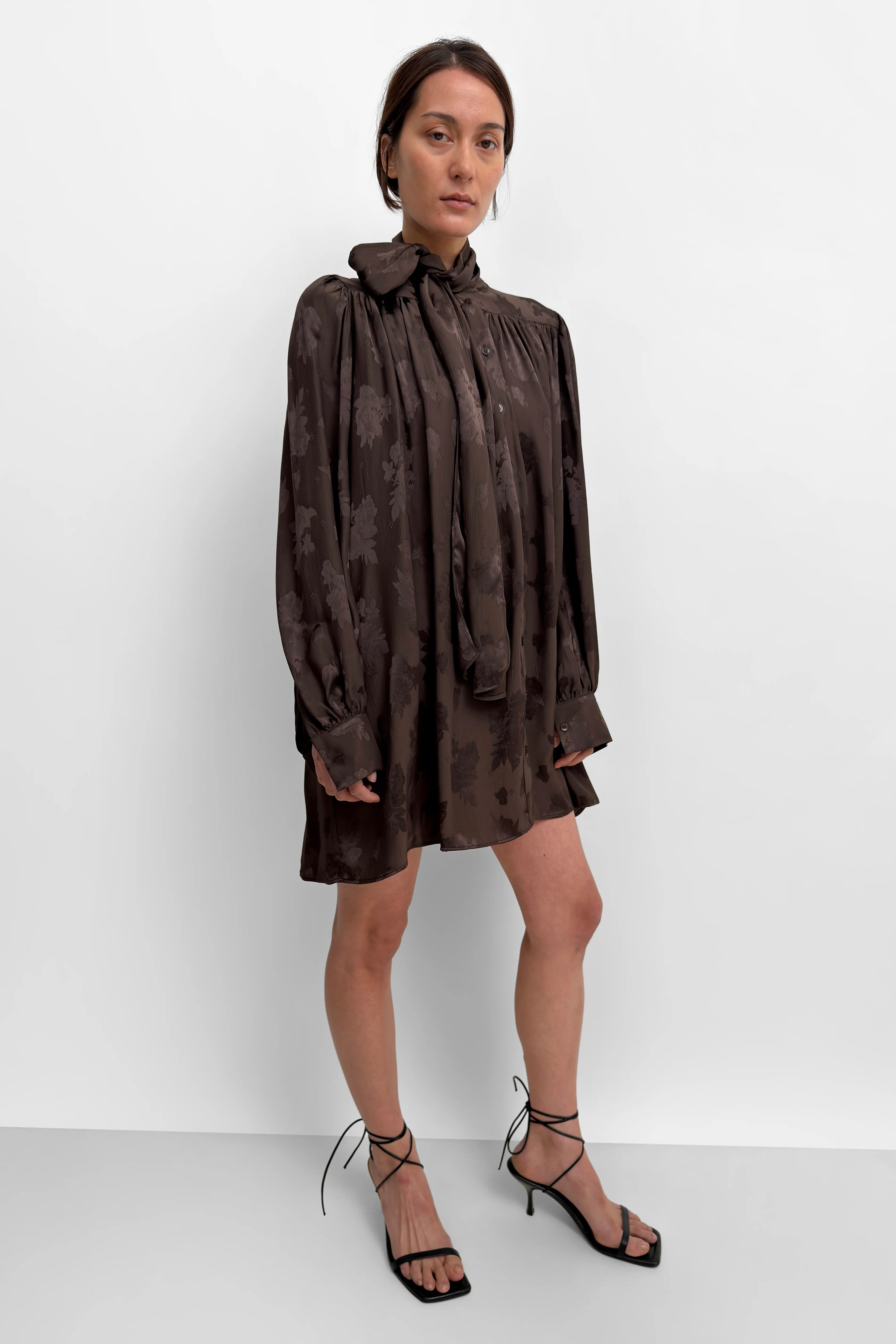 Nayou Mini Bow Tie Dress in Dark Coffee