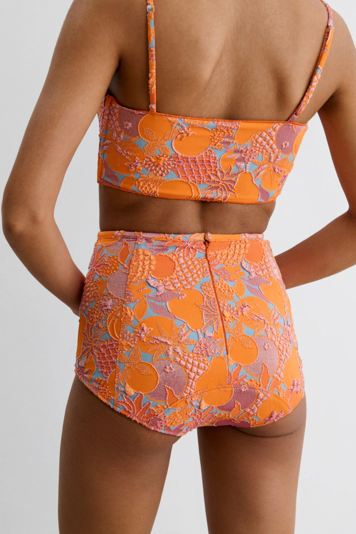 Keena Bottom in Pamona Jacquard