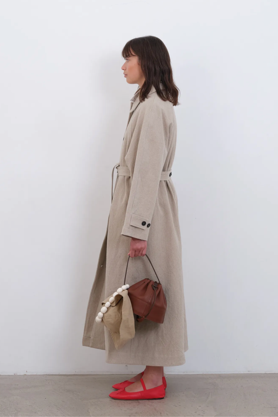 Japanese Flax/Cotton Gabardine Wickham Trench in Oatmeal