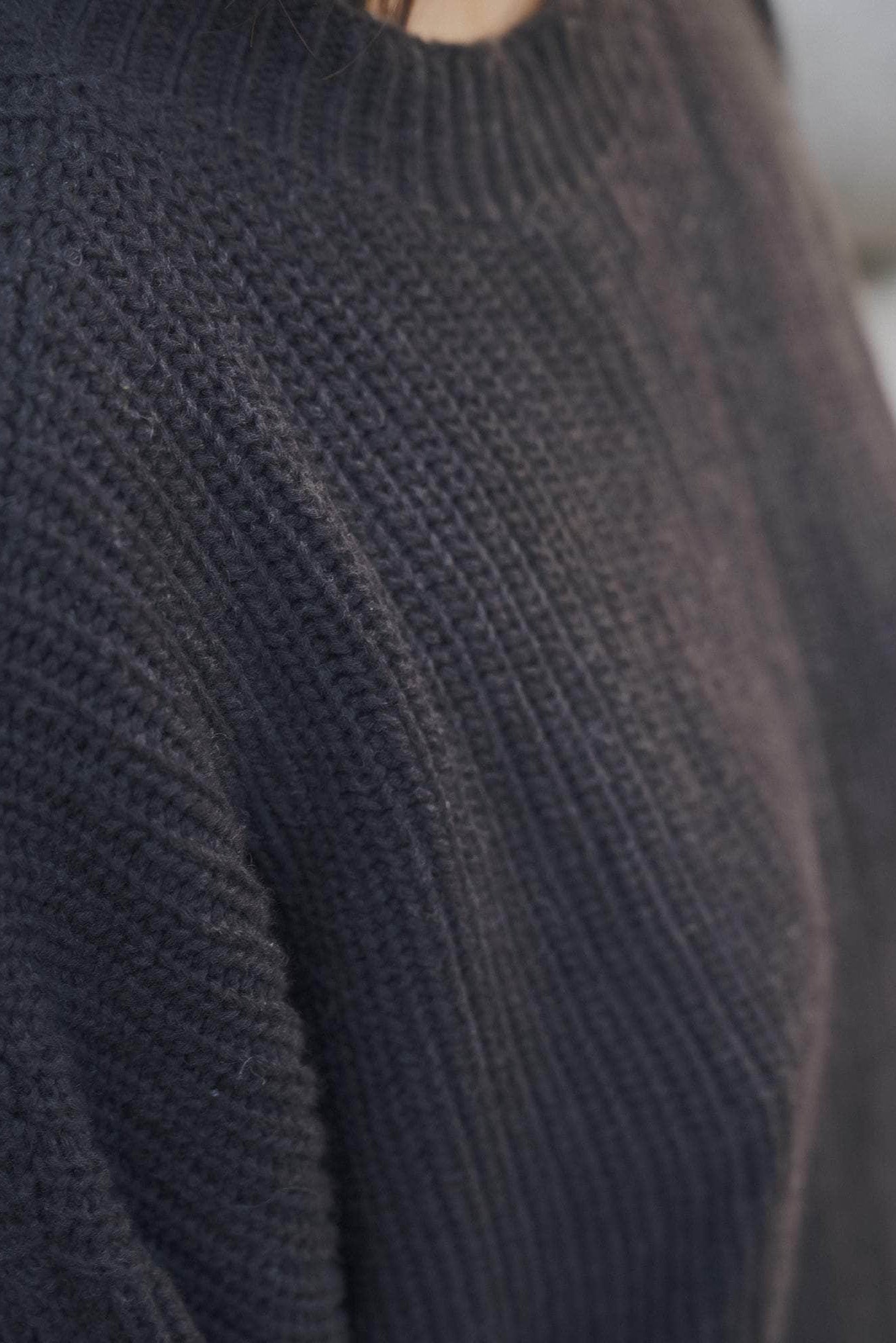 Mea Sweater in Black Organic Cotton