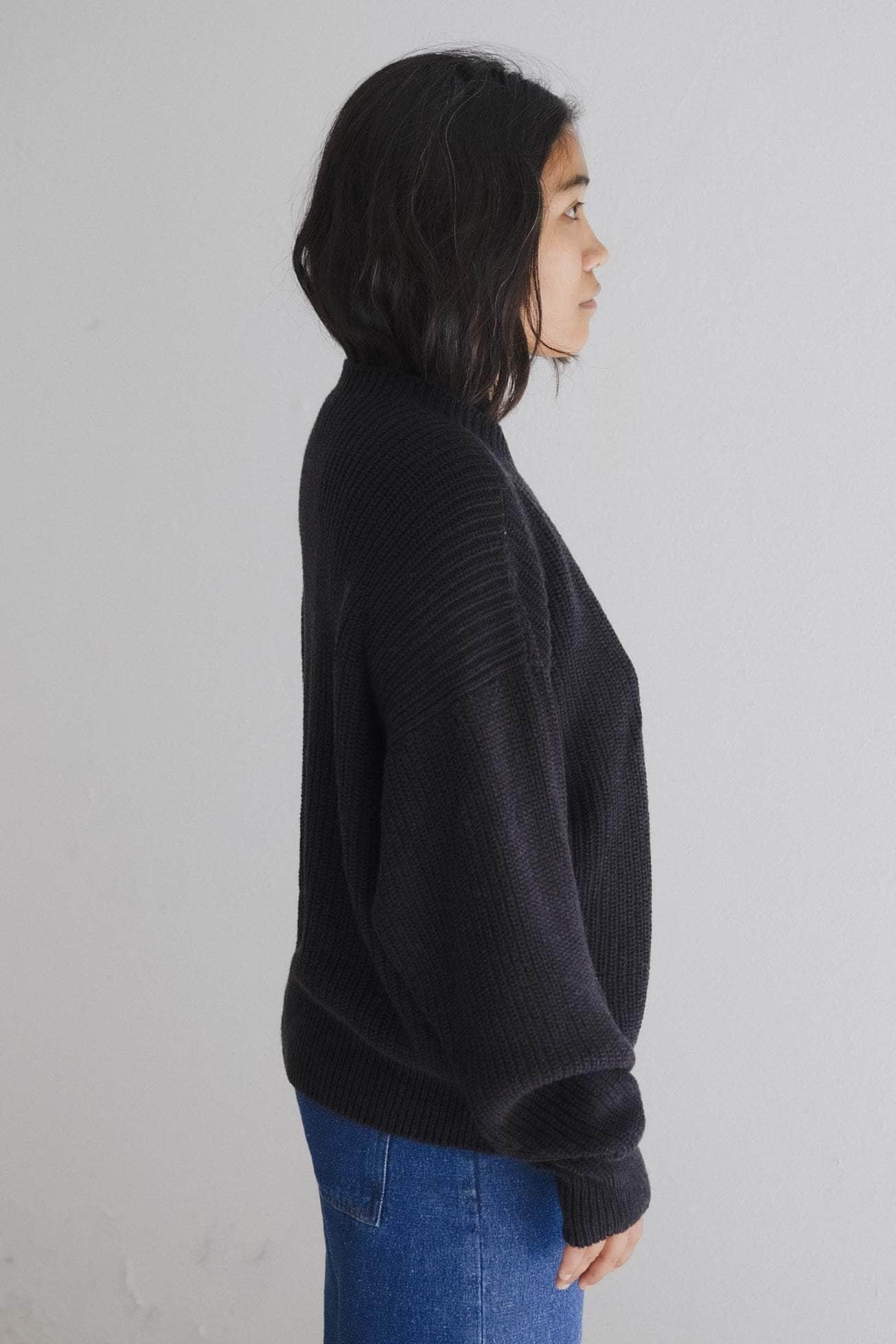 Mea Sweater in Black Organic Cotton