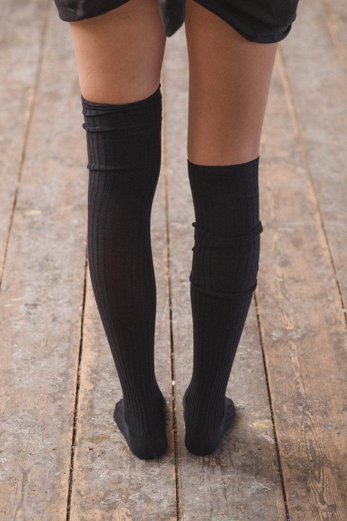 Rib Overknee Socks in Black