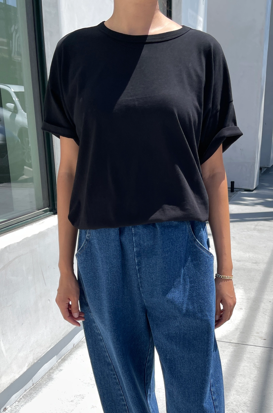 Her Tee in True Black