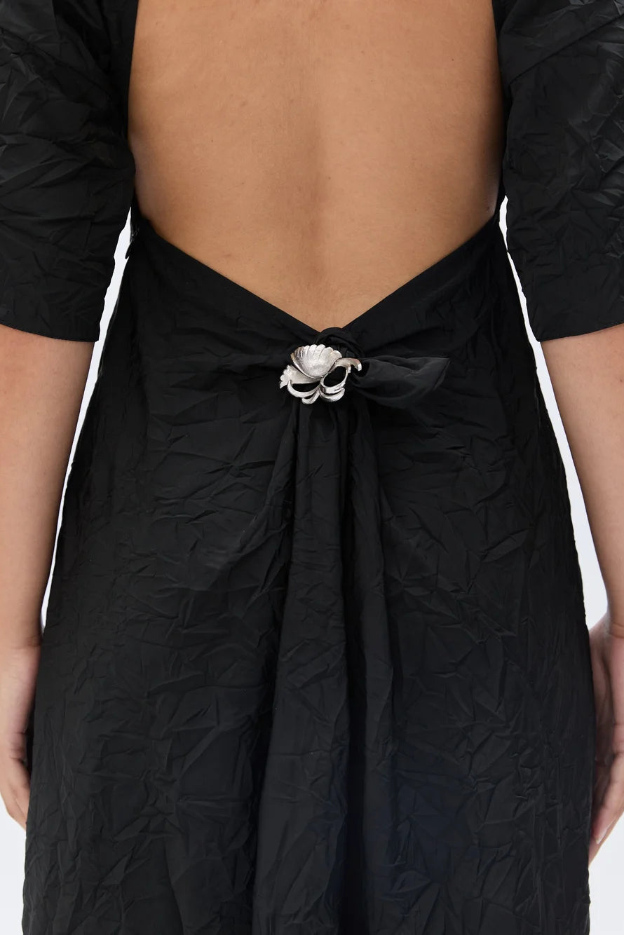 Knot Dress is Black