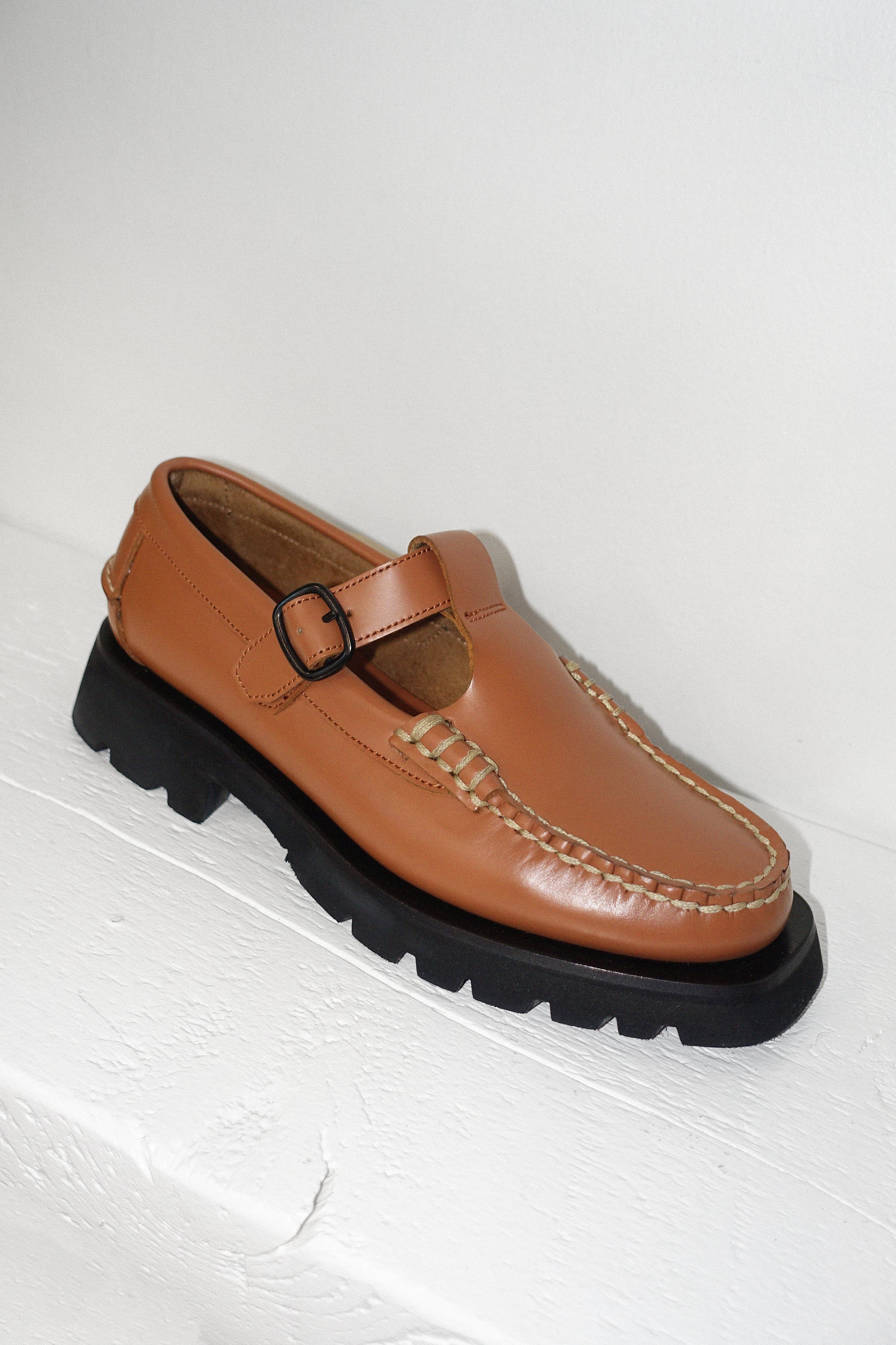 Alber Sport in Almond by Hereu