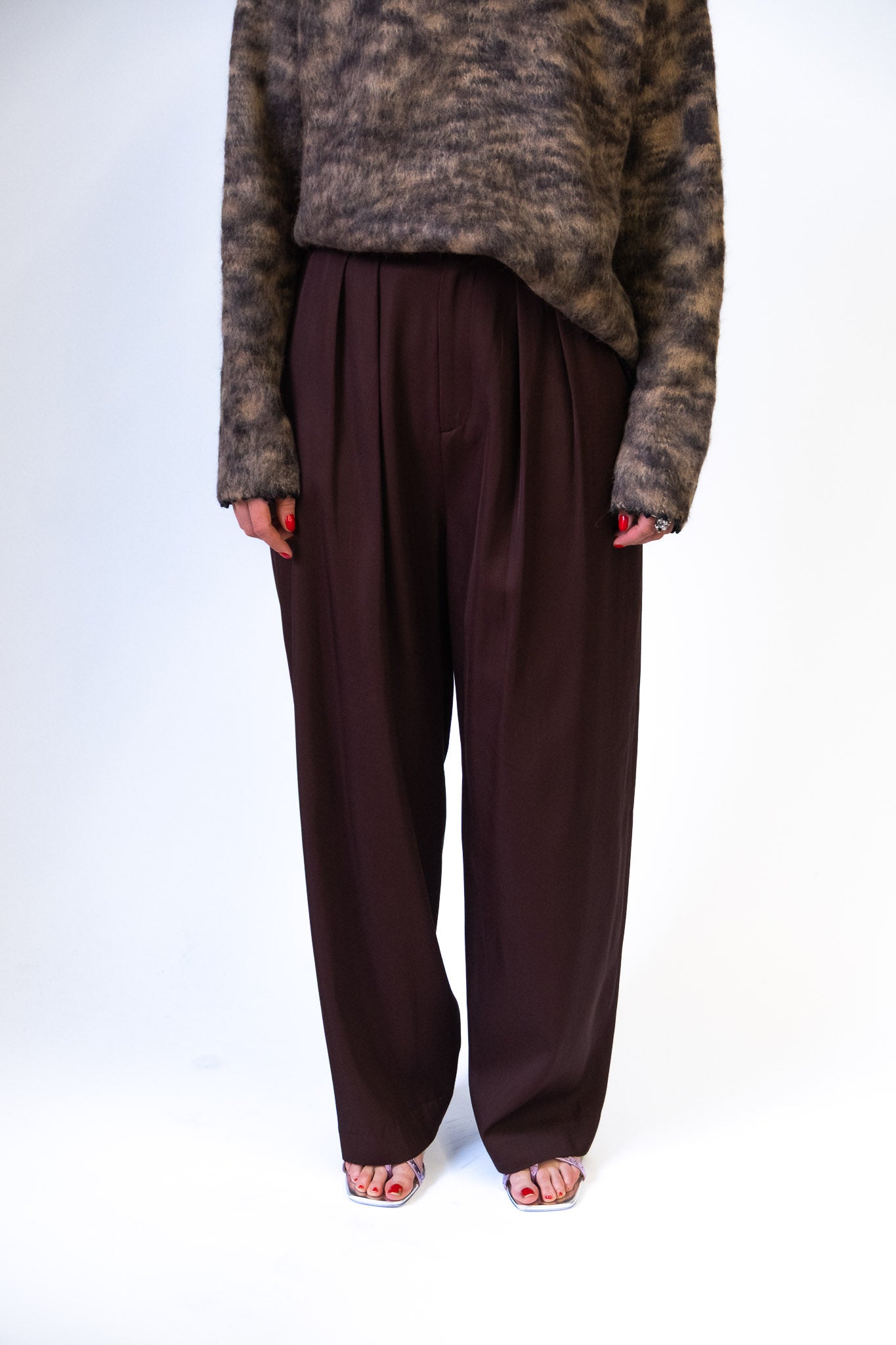 Wide Leg Pleated Trouser in Carob