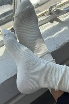 Crisp Step Socks in White