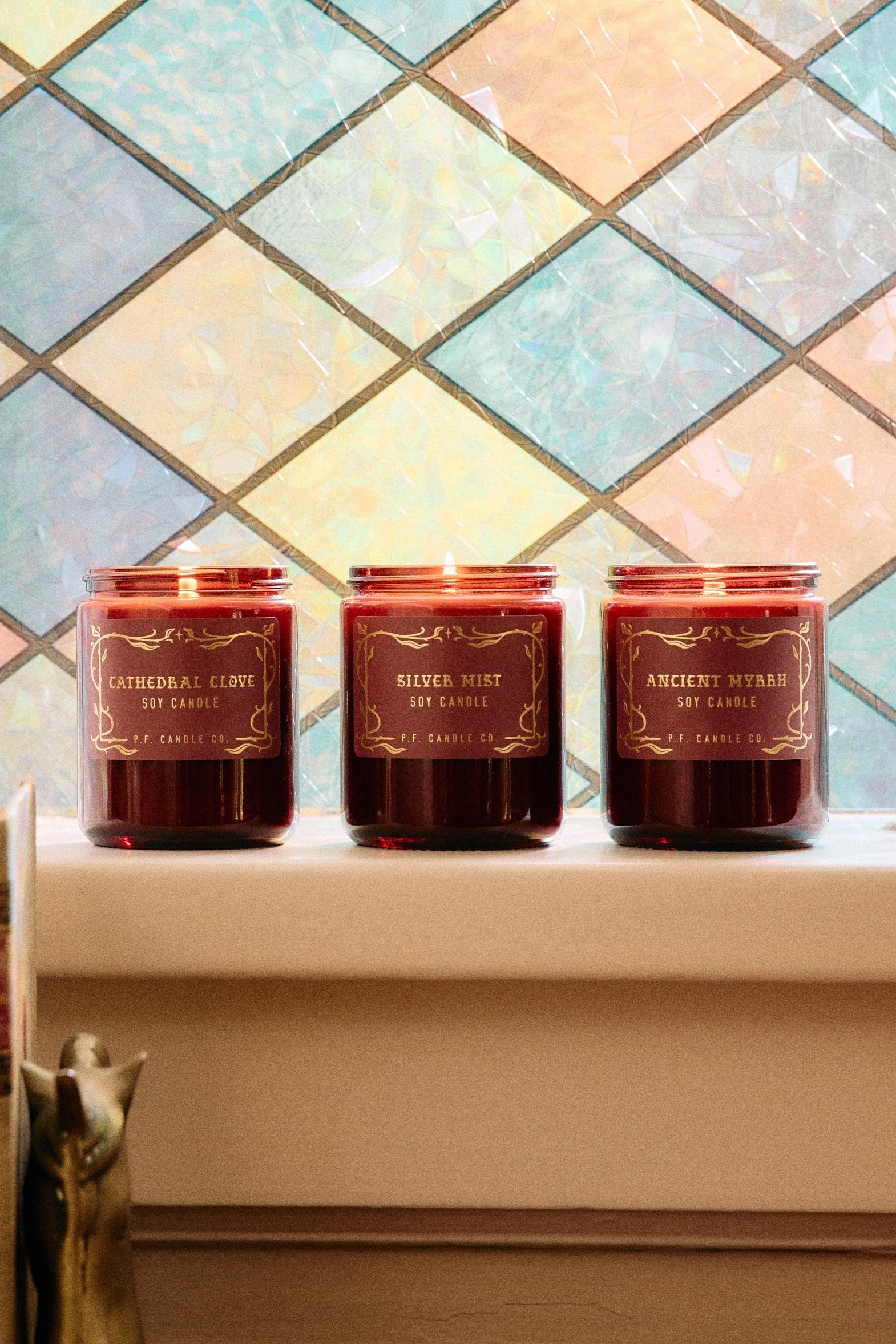 Cathedral Clove Candle: 7.2 oz