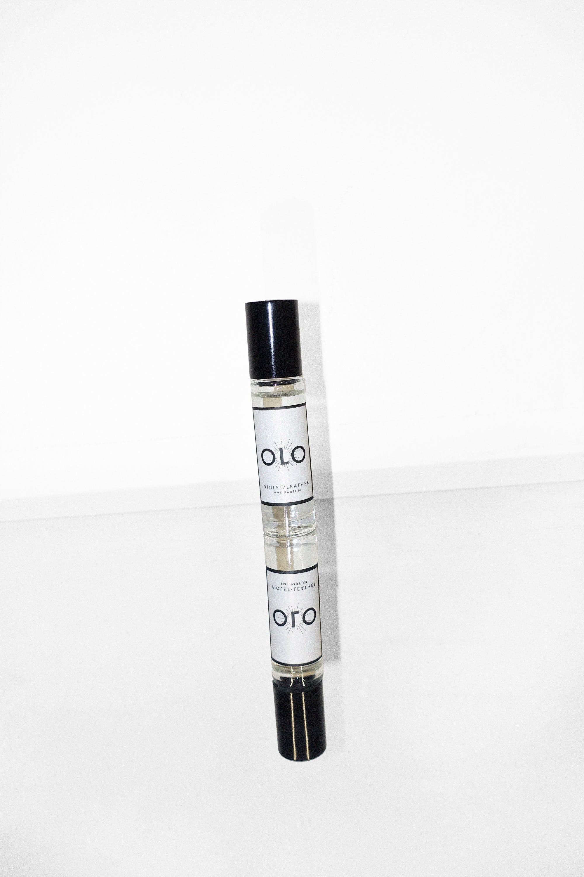 Violet / Leather - 9ml Parfum by Olo