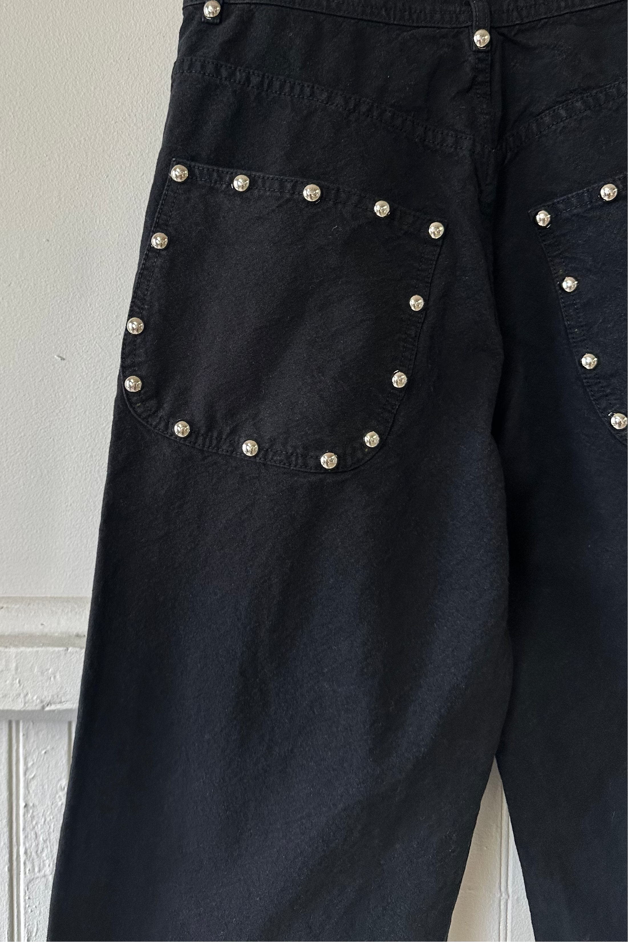 225's in Black w/ Studs