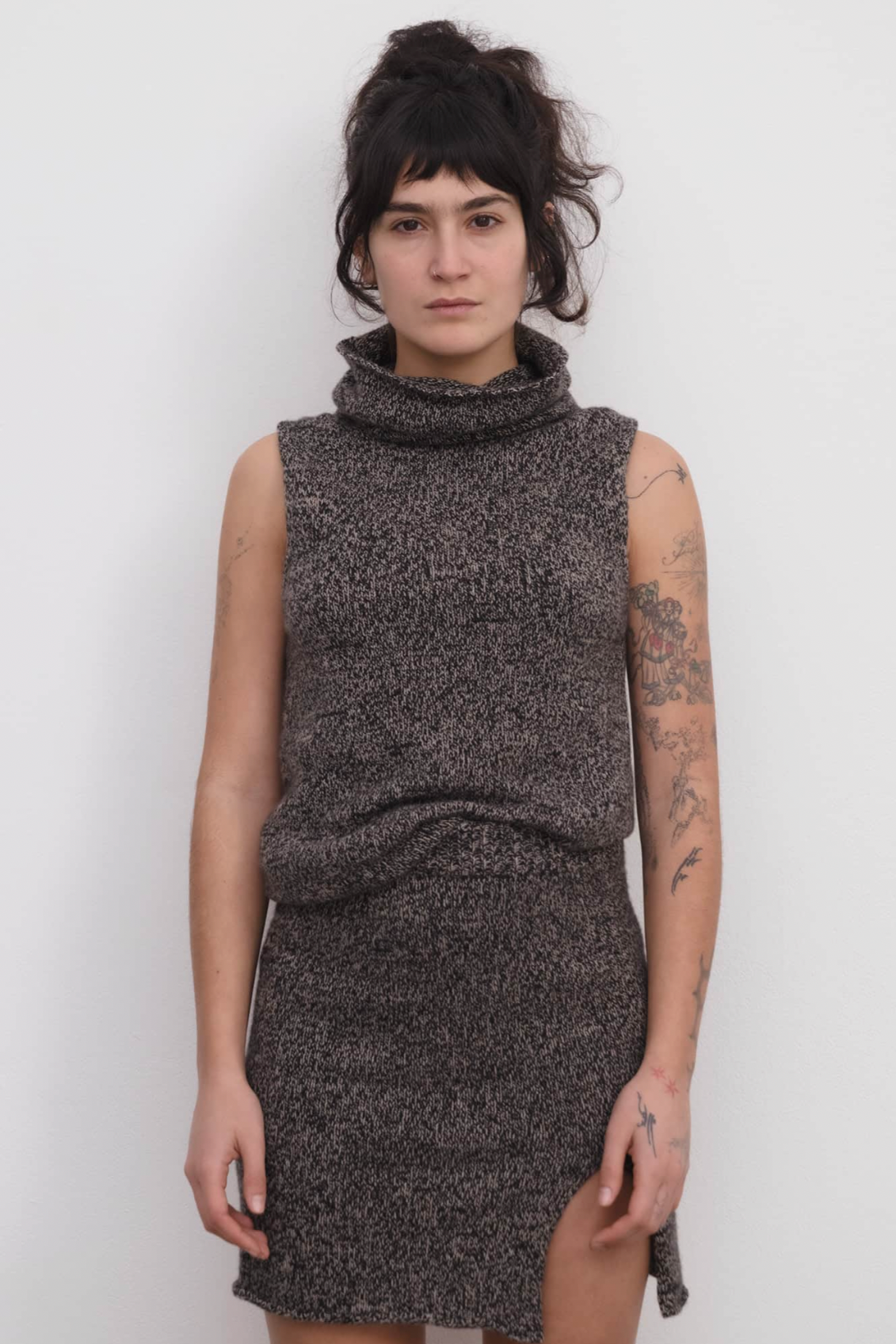 Kem Turtleneck Vest in Black & Camel Melange