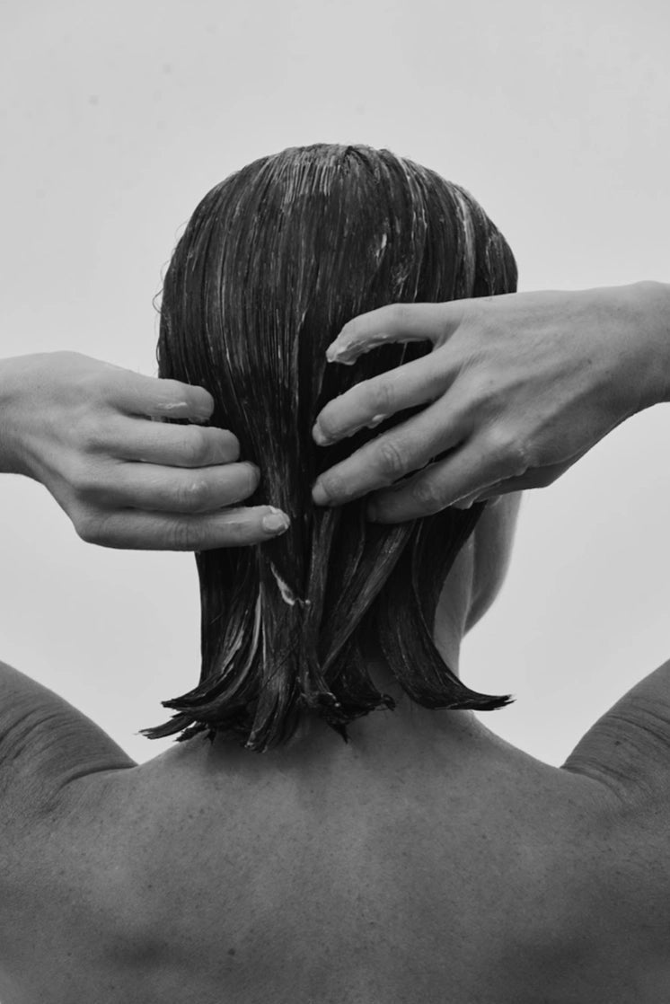 Mother Clay Hair Treatment