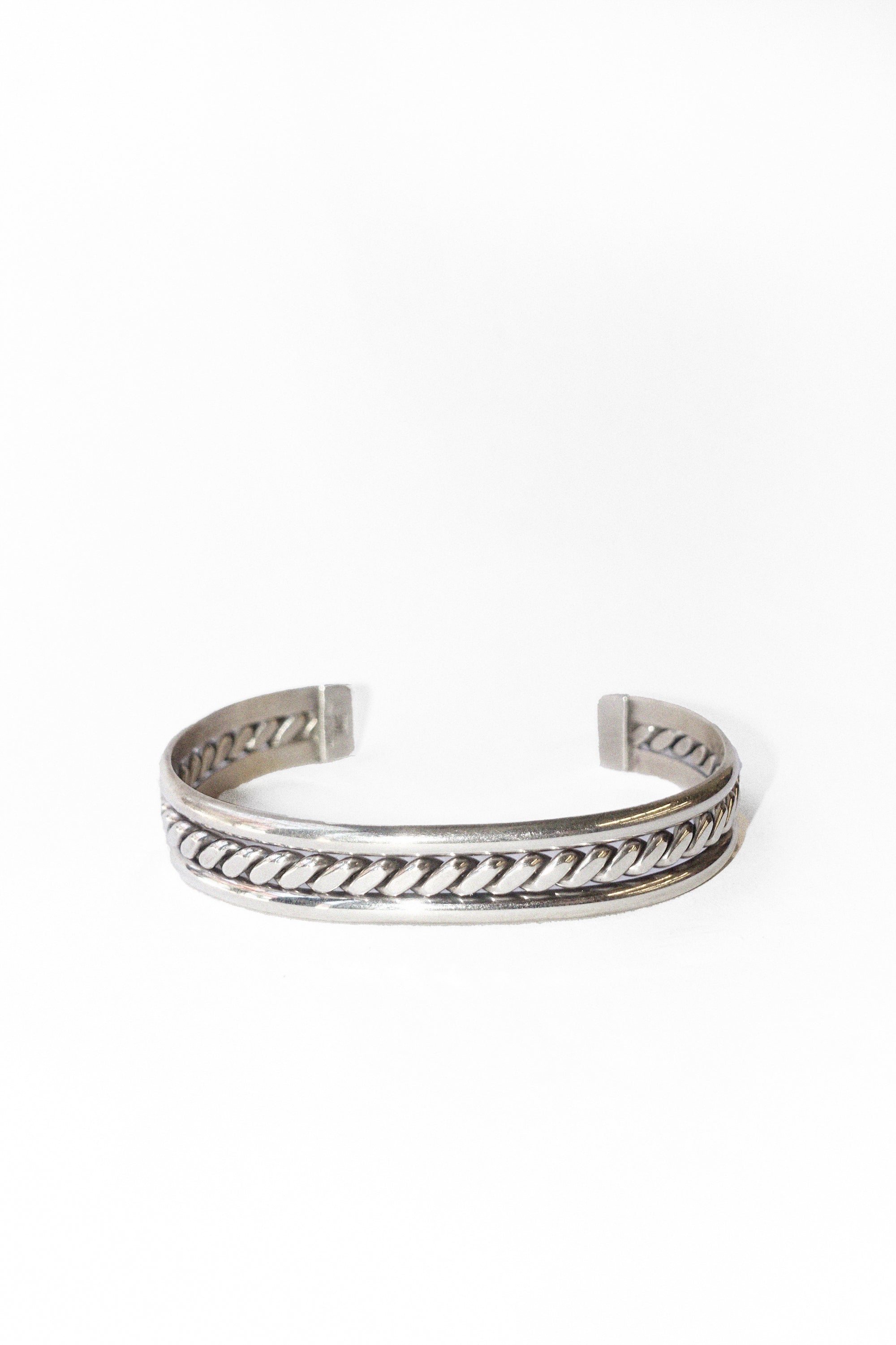 Tahe Sterling Silver Cuff